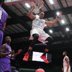 Space City's Ryan Hollins Joins The Show ! - The Matt Thomas Show with Ross