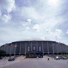 Future Plans For The Astrodome, Altuve Wins Another Silver Slugger, CFP Rankings Are Out - The Matt Thomas Show with Ross