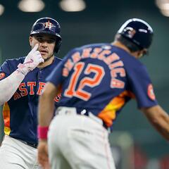Recap Of Astros Wild Weekend, Finishing The Series 2-1 Against The Cincinnati Reds. NBA Draft Lottery Tonight ! - The Matt Thomas Show with Ross