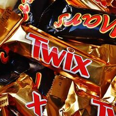 (Joke of the Day) Steve's wife is hiding the candy - Steve & Gina in the Morning Podcast