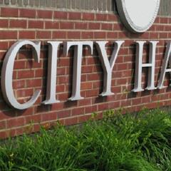Six year old goes before city council to help hospitalized children! (Smile File) - Steve & Gina in the Morning Podcast