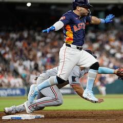 Joe Espada Joins The Show As Astros Are Persevering Even With Injuries Plaguing The Roster - The Matt Thomas Show with Ross