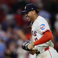 Astros Sweep The Phillies! Sitting #2 In the American League With A Record 48-33, Astros vs Cubs Tonight ! - The Matt Thomas Show with Ross