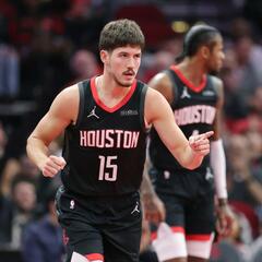 Astros Getting Cam Smith Hype, Rockets Rest Starters In Loss To Thunder, Things Keep Getting Worse For Mavericks - The Matt Thomas Show with Ross