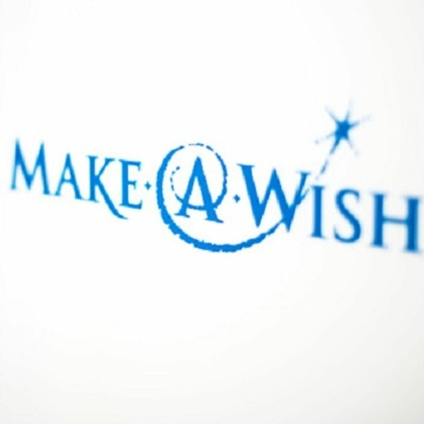 (Smile File) Make-a-Wish Teen Uses His Wish for Others
