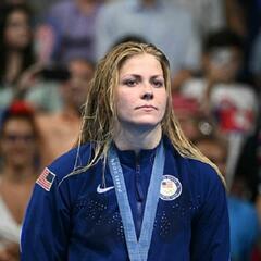 Olympian wins same metal for same event as her father (Smile File) - Steve & Gina in the Morning Podcast