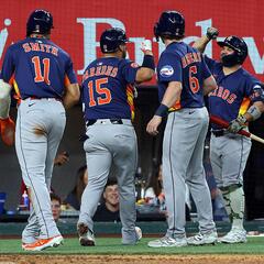 Astros Hang On Through The Weekend Finishing 2-2 in the series vs Rangers, Can The Astros Hope Even With These Struggling Bats? - The Matt Thomas Show with Ross