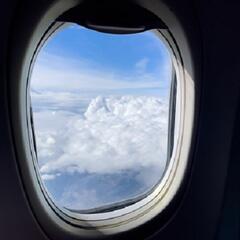 (Joke of the Day) Gina's friend has an issue on her first airplane flight - Steve & Gina in the Morning Podcast