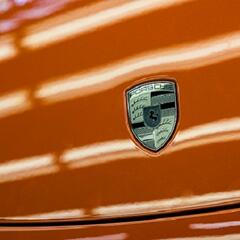 Ooops!  A woman backs into a Porsche! (Joke of the Day) - Steve & Gina in the Morning Podcast
