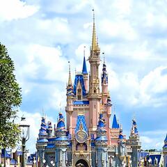 Park Hopping: Magic Kingdom at Disney World - Off The Top