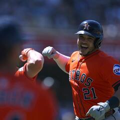 Astros SWEEP The Dodgers, Closing In On The #1 Seed In The American League. Rockets Trades Are Now Official. - The Matt Thomas Show with Ross