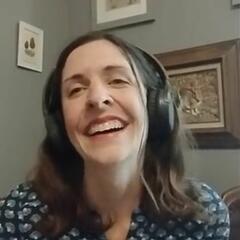 Growing mushrooms for market with Erin Hamilton of The Mushroom Conservatory - Growing For Market Podcast