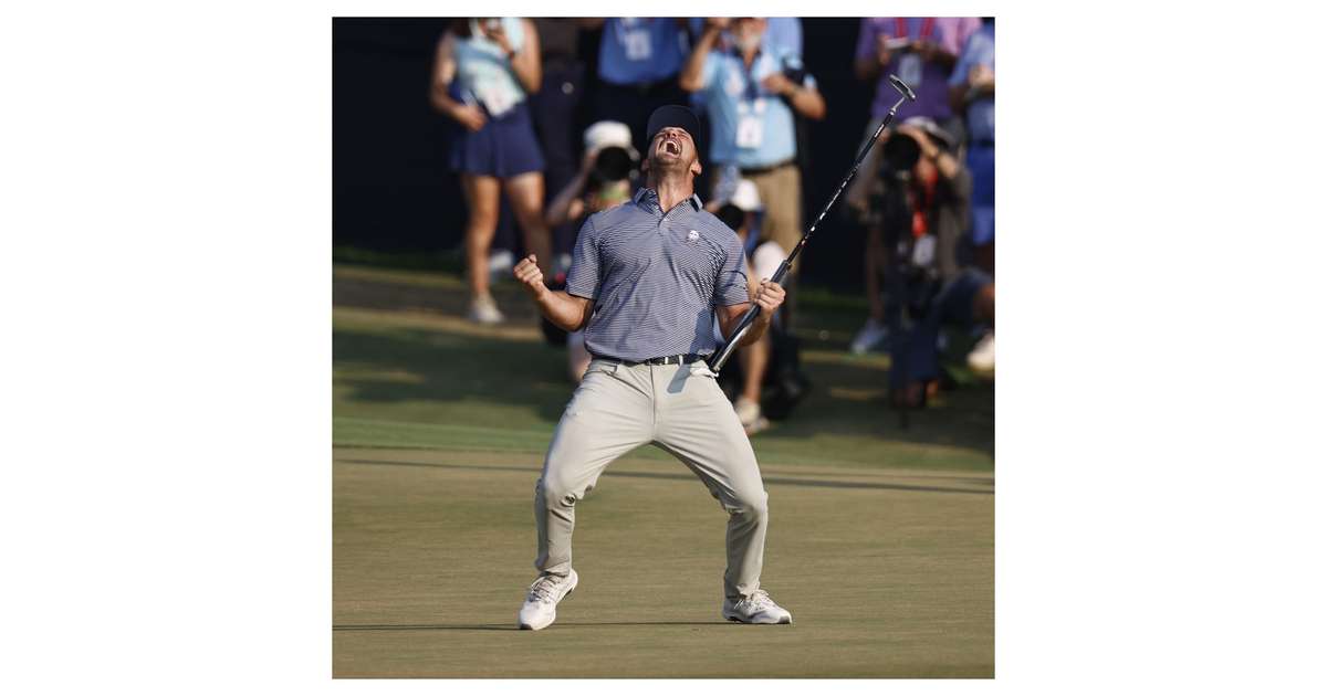 Bryson's Bunker Shot For The Ages! - CzabeCast | iHeart