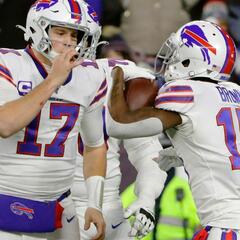 The Diggs/Allen Bromance Blooms in Buffalo - CzabeCast