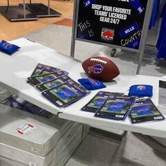 Breakable Tables Are Now At Dicks - CzabeCast