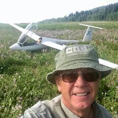 Uncle Johnny, The Glider Pilot - CzabeCast