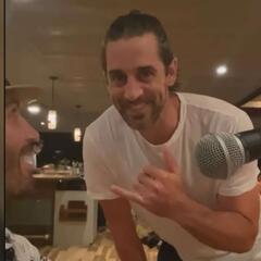 Hawaii 1-2, Starring Aaron Rodgers - CzabeCast