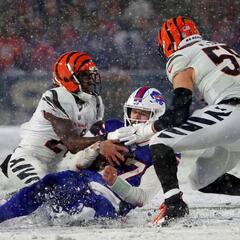 Bills Super Bowl Dreams Slip Slidin' Away - CzabeCast