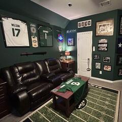 Are Mancaves Over-Rated? - CzabeCast
