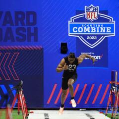 The NFL's Underwear Olympics - CzabeCast