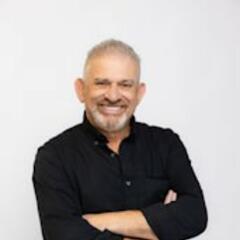 12/4/2025 Hour 1 - Simon Conway