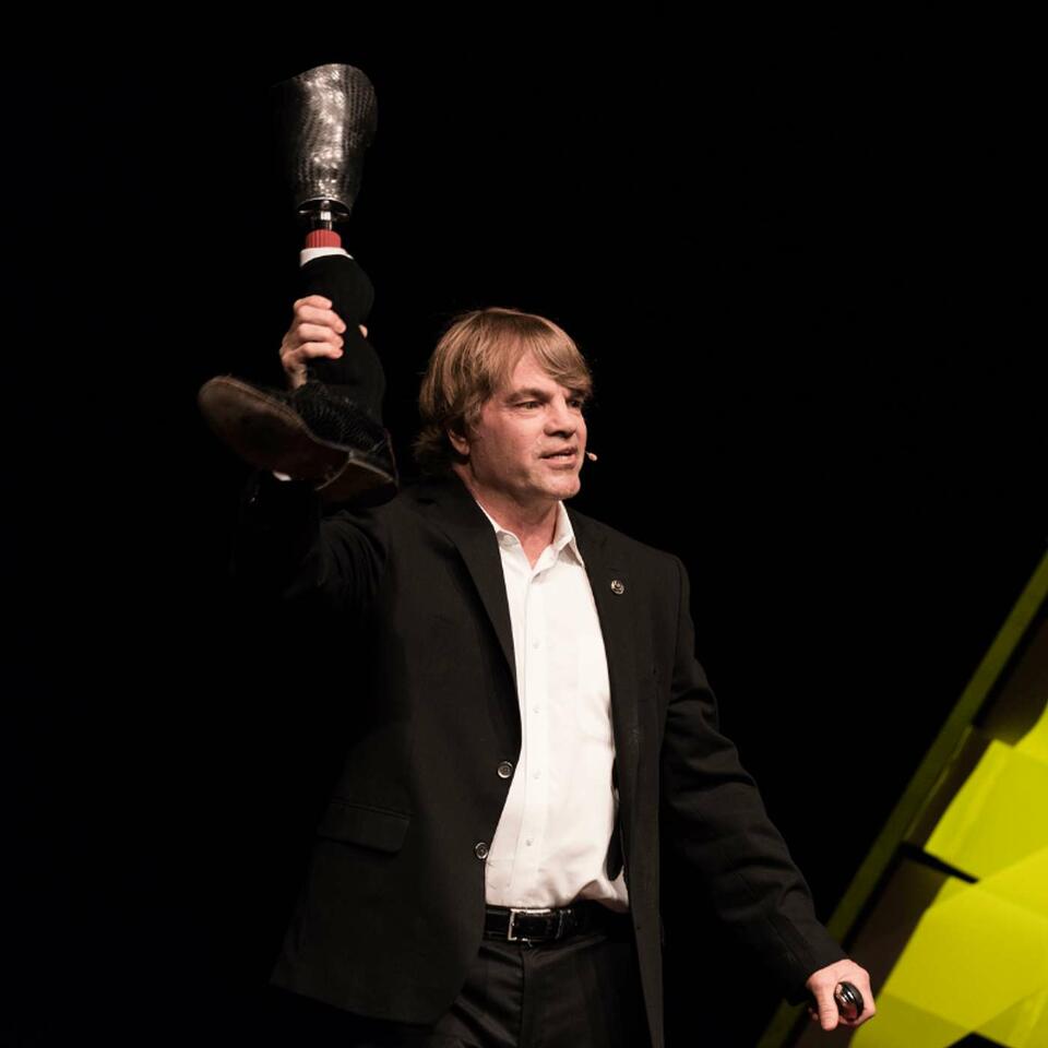 Love and Lemonz with Todd Huston