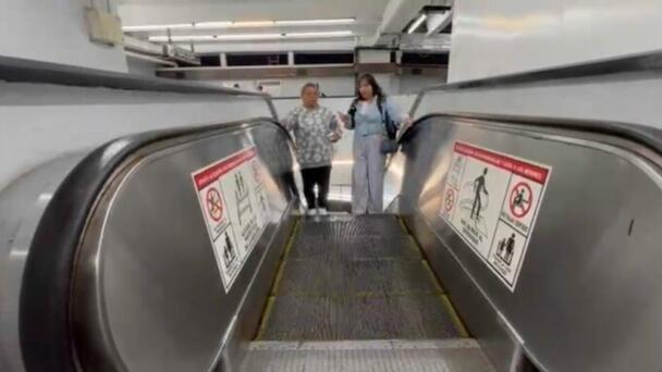 Caen en escaleras eléctricas 12 personas, tres de ellas fueron trasladadas 