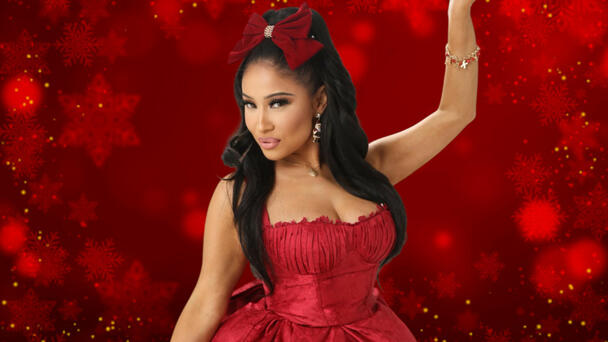 Amanda Solis Premieres Animated Music Video for Festive Cumbia ‘Santa Santa