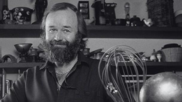 Peter Russell-Clarke, Beloved TV Chef and Artist, Passes Away at 89