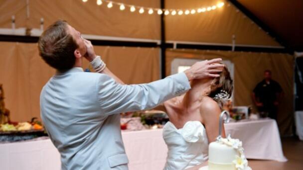 Experts Warnings About Wedding Cake Face Smashing