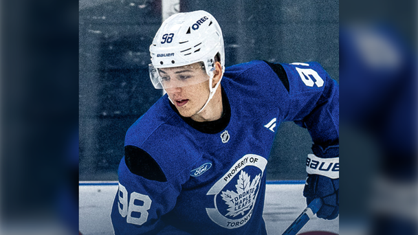 Maple Leafs sign forward Miroslav Holinka to three-year, entry-level contra
