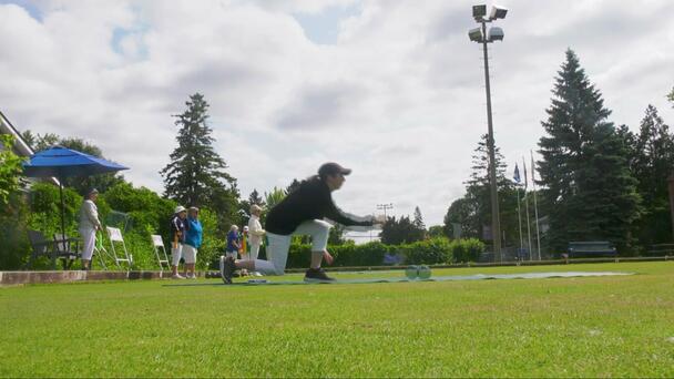 Amid dwindling membership, Quebec’s lawn bowling champ looks to grow the sp