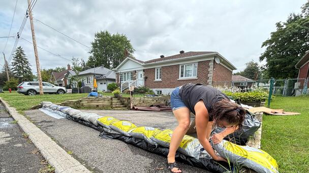 Dorval residents demand better flood measures