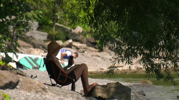 Heat warning issued as Quebec swelters under prolonged hot and humid condit