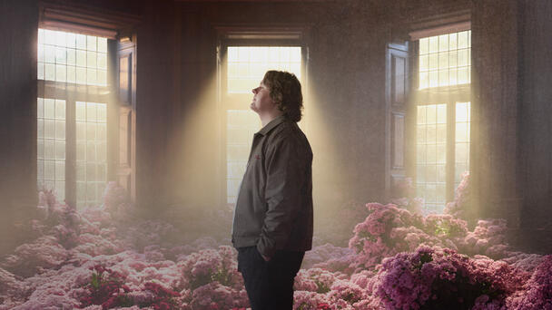 Win your way to Lewis Capaldi with KIIS CLUB!