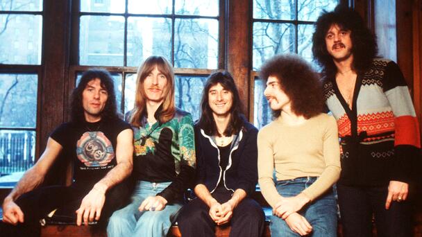 Journey’s ‘Don’t Stop Believin’’ Is The Biggest Song Of All Time