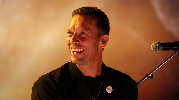 Coldplay's Chris Martin To Curate First-Ever World Cup Final Halftime Show