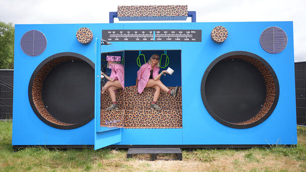 Rod Stewart Co-Designed A Giant Boombox-Shaped Toilet For Glastonbury