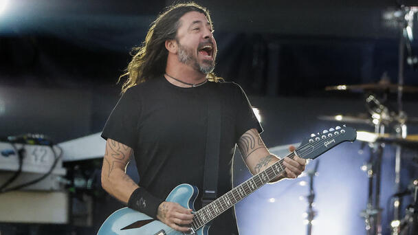 Foo Fighters Celebrate 30th Anniversary With New Song, Letter From Dave Gro