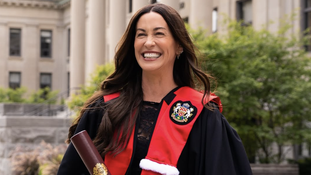 Alanis Morissette Presented With Honorary PhD From University of Ottawa