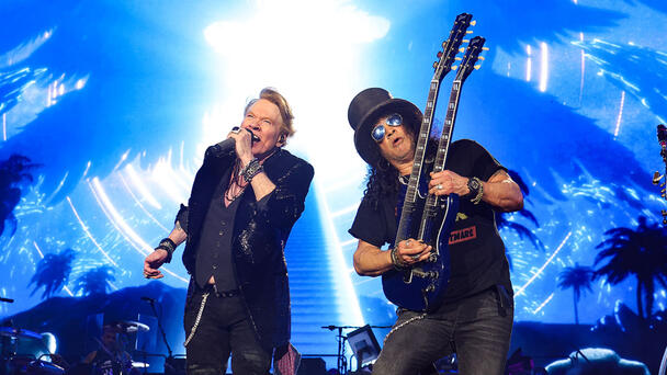 Guns N' Roses Announce World Tour for 2026