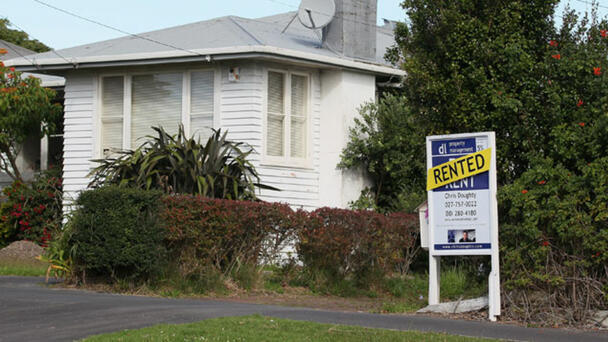 Helen O'Sullivan: Trade Me data shows rent prices falling