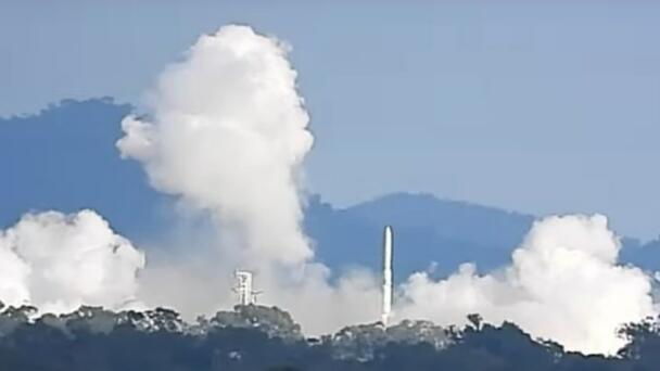 Short test flight a giant leap for Aussie Space