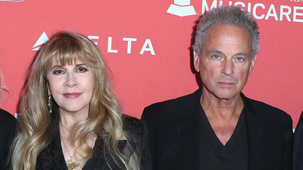 Fleetwood Mac fans buzzing after cryptic posts from Stevie Nicks and Lindse