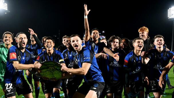 Auckland FC chase historic A-League double in semifinals against Melbourne