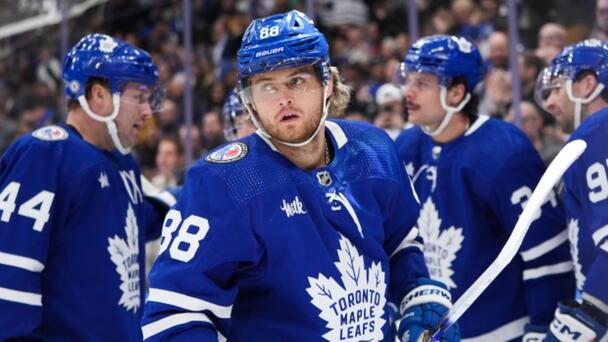 Leafs' Nylander, Brodie take line rushes; Matthews has off day after illnes