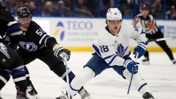 Keefe: 'There's a chance' Nylander plays Game 3; Matthews good to go after 