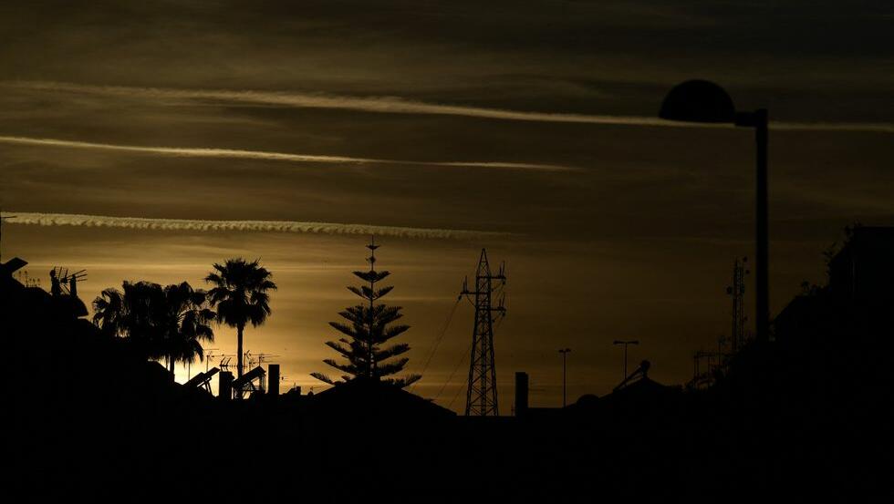 Spain’s 12-hour blackout reveals waiting U.S. grid disaster