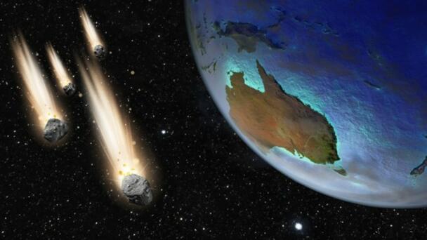 Look Up, Australia! A Double Meteor Shower Is Peaking Tonight
