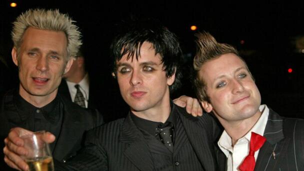 VIDEO Green Day recibe su estrella en el Paseo de la Fama de Hollywood